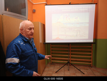 Földgáz-kitermelés, Makói-árok-stock-foto