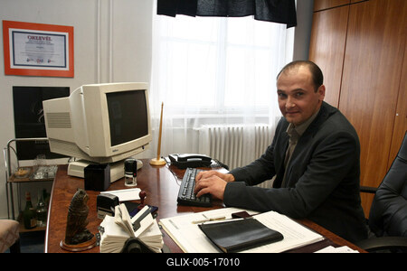 Gézengúzok - új sorozat a Duna TV-n-stock-foto