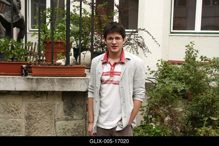 Gézengúzok - új sorozat a Duna TV-n-stock-foto