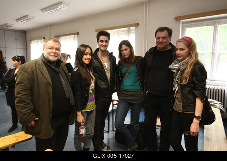 Gézengúzok - új sorozat a Duna TV-n-stock-foto