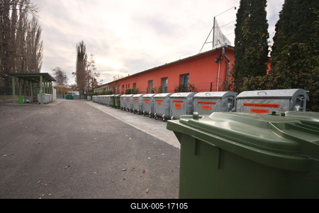 Hulladékudvar a XVIII. kerületben-stock-foto