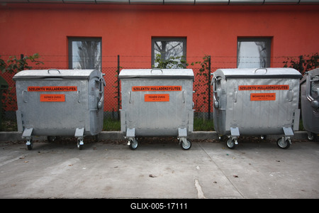 Hulladékudvar a XVIII. kerületben-stock-foto