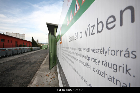 Hulladékudvar a XVIII. kerületben-stock-foto