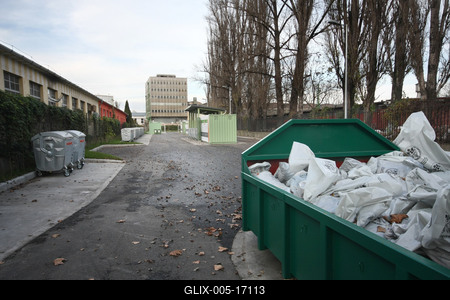 Hulladékudvar a XVIII. kerületben-stock-foto