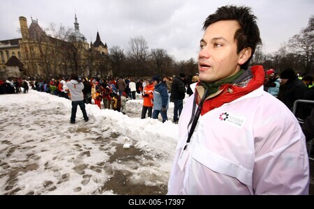 Hógolyó világrekord-kísérlet-stock-foto