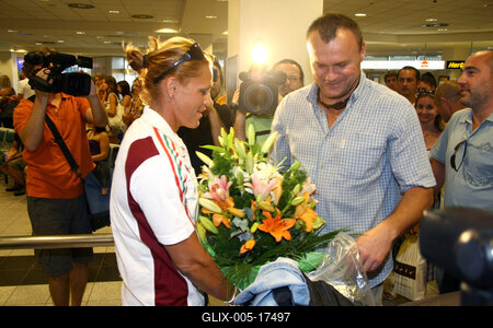 Hazaérkeztek kajakosaink-stock-foto