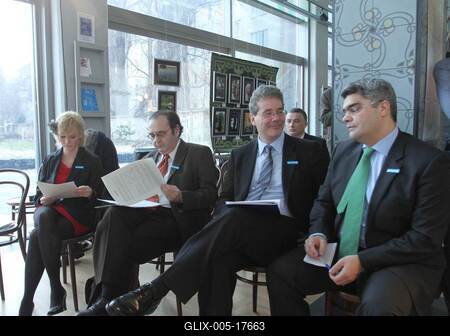 A "Kapcsold ki! II." kampányának sajtótájékoztatója-stock-foto