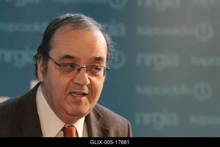 A "Kapcsold ki! II." kampányának sajtótájékoztatója-stock-foto