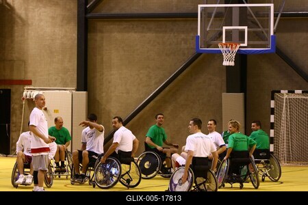 Kerekesszékes kosárlabda minitorna-stock-foto