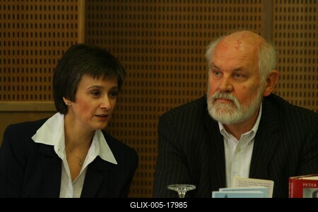 XV. Budapesti Nemzetközi Könyvfesztivál-stock-foto