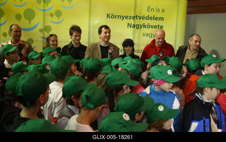 Felavatták a környezetvédelem nagyköveteit-stock-foto