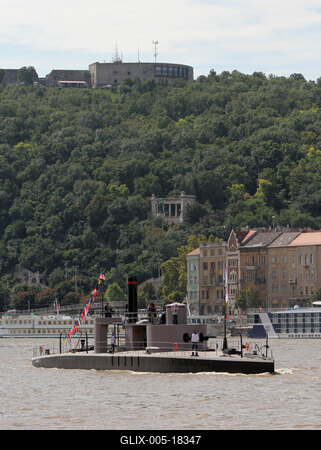 Bemutatták a felújított Lajta monitort-stock-foto