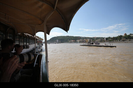 Bemutatták a felújított Lajta monitort-stock-foto