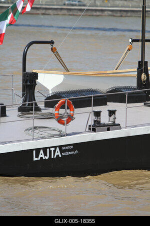 Bemutatták a felújított Lajta monitort-stock-foto