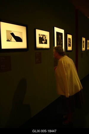 Lélek és test - a Szépművészeti Múzeum első fotókiállítása-stock-foto