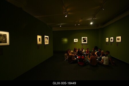 Lélek és test - a Szépművészeti Múzeum első fotókiállítása-stock-foto