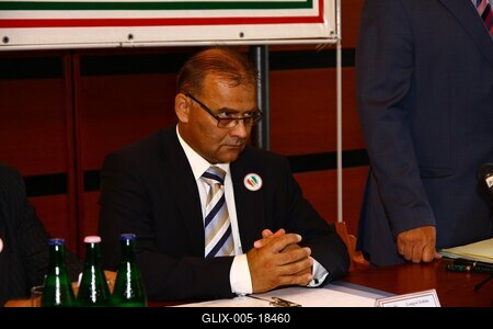 Lengyel Zoltán országgyűlési képviselő sajtótájékoztatója-stock-foto