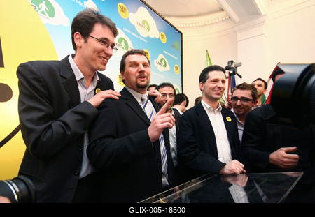 Választás 2010 - Lehet Más a Politika-stock-foto