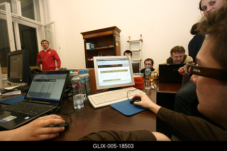 Választás 2010 - Lehet Más a Politika-stock-foto