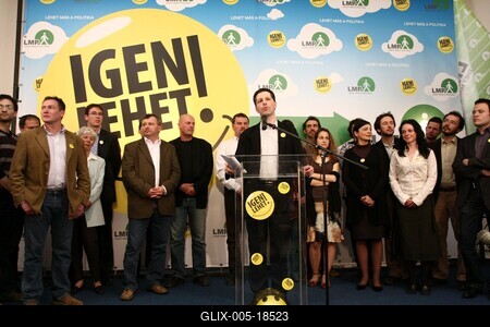 Választások éjszakája - második forduló-stock-foto