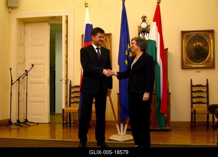 Miroslav Lajcak Budapesten-stock-foto