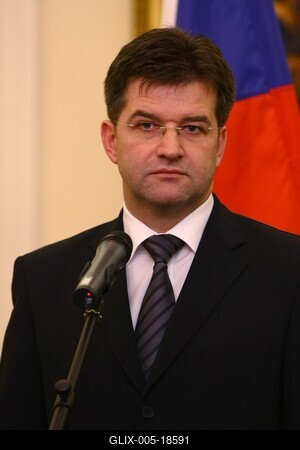 Miroslav Lajcak Budapesten-stock-foto