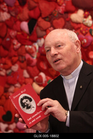 Szociális ellátórendszer - javaslat-stock-foto