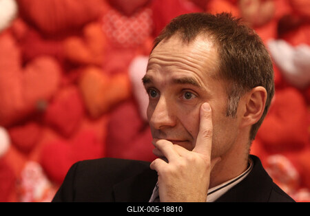 Szociális ellátórendszer - javaslat-stock-foto