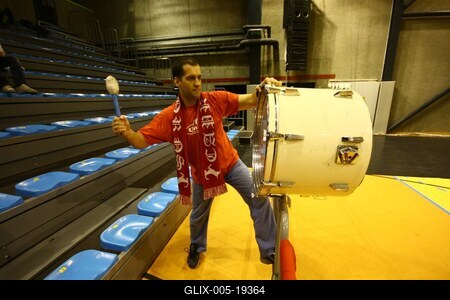 Kerekesszékes kosárlabda gála a SportMax Stadionban-stock-foto