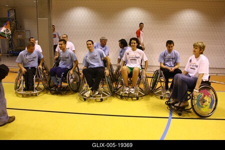 Kerekesszékes kosárlabda gála a SportMax Stadionban-stock-foto