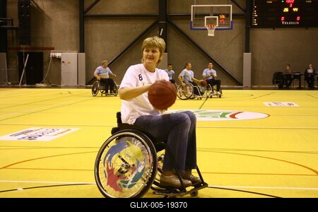 Kerekesszékes kosárlabda gála a SportMax Stadionban-stock-foto