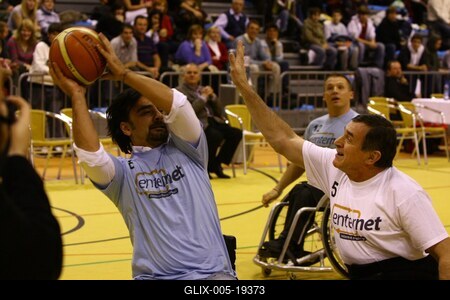 Kerekesszékes kosárlabda gála a SportMax Stadionban-stock-foto