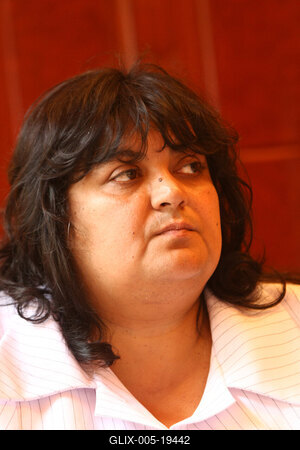 Országos Cigány Önkormányzat sajtótájékoztatója-stock-foto