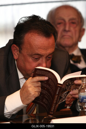 "Ördögök ügyvédei" - könyvbemutató-stock-foto