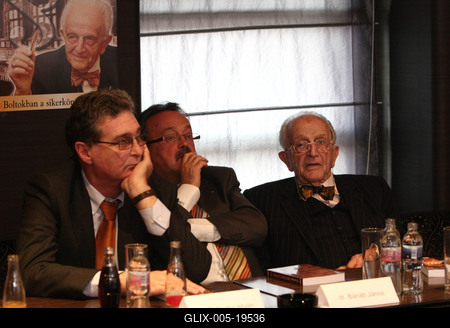 "Ördögök ügyvédei" - könyvbemutató-stock-foto