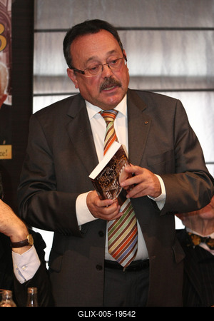 "Ördögök ügyvédei" - könyvbemutató-stock-foto