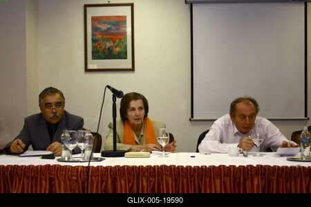 Ormos Mária és Krausz Tamás előadása-stock-foto