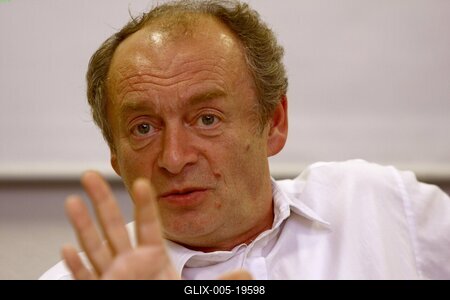 Ormos Mária és Krausz Tamás előadása-stock-foto