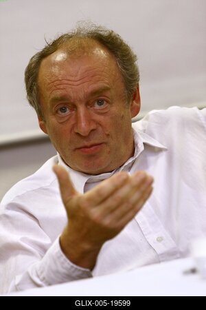 Ormos Mária és Krausz Tamás előadása-stock-foto