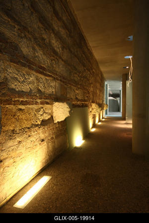 Építkezés a Rácz Fürdőnél-stock-foto