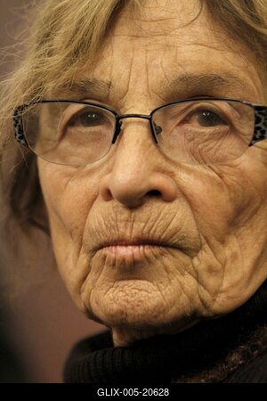 Szép Szó - Népszava-stock-foto