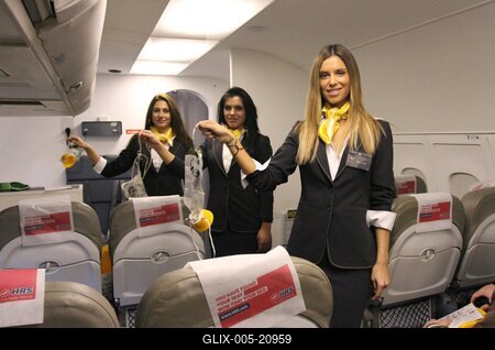 Sztárok a reptéren-stock-foto