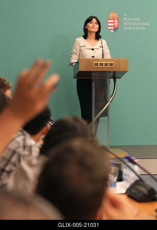 Reptéri biztonság - sajtótájékozttó-stock-foto