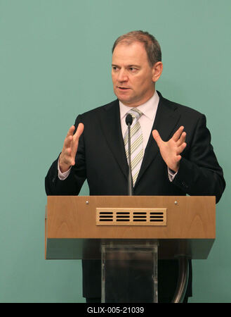 Reptéri biztonság - sajtótájékozttó-stock-foto