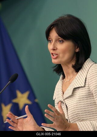 Reptéri biztonság - sajtótájékozttó-stock-foto