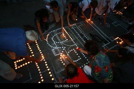 Tüntetés a Kínai Népköztársaság Nagykövetsége előtt-stock-foto