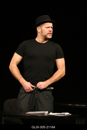 "Tiszta kosz" a Tháliában-stock-foto