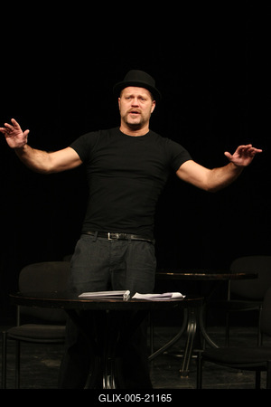 "Tiszta kosz" a Tháliában-stock-foto