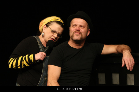 "Tiszta kosz" a Tháliában-stock-foto