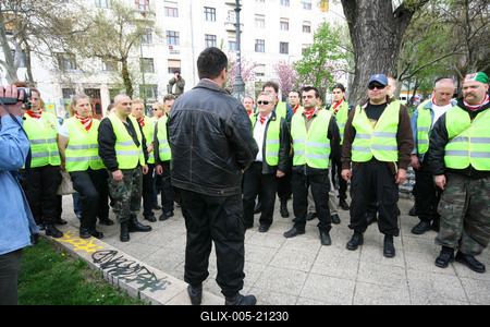Tüntetés és ellentüntetés az Újlipótvárosban-stock-foto